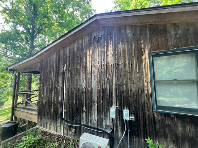 1227 Little Crooked Creek Road, Lawrenceburg, KY 40342