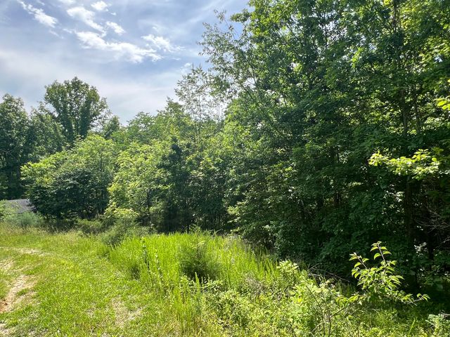 1227 Little Crooked Creek Road, Lawrenceburg, KY 40342