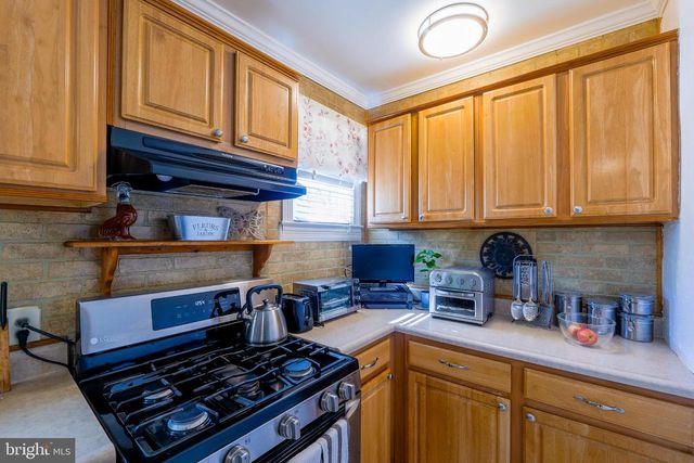 5320 GRINDON AVE, Baltimore, MD 21214