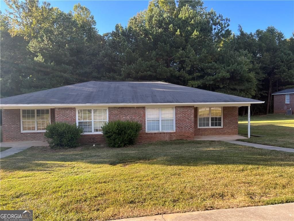 109 Doves Lane, Griffin, GA 30223
