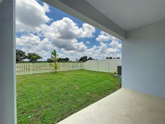 32852 RUSTIC RISE ROAD, San Antonio, FL 33576