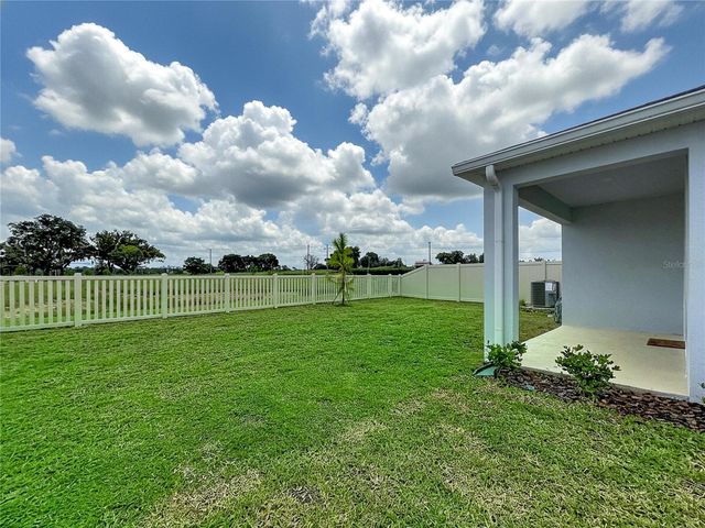 32852 RUSTIC RISE ROAD, San Antonio, FL 33576