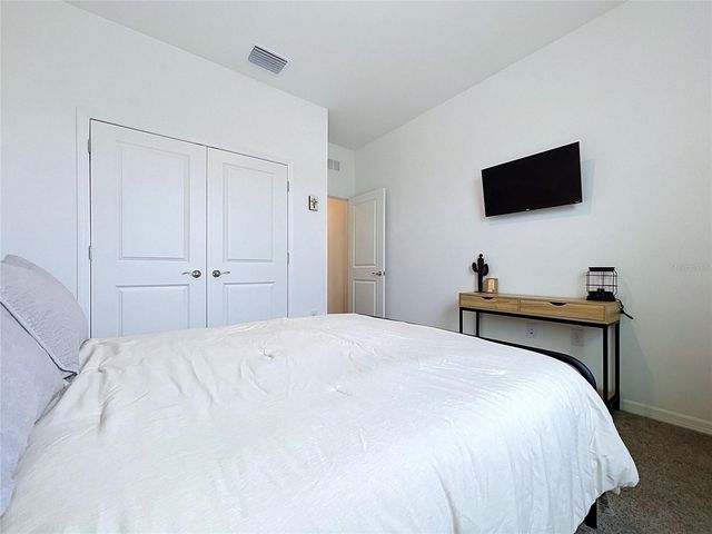 32852 RUSTIC RISE ROAD, San Antonio, FL 33576