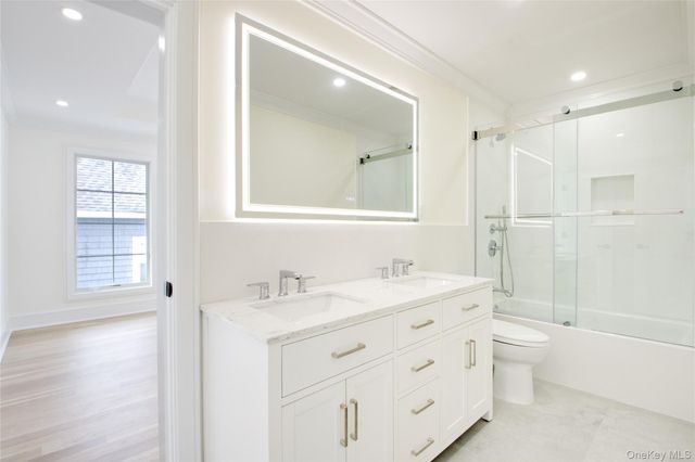 30 4th Street, Manhasset, NY 11030