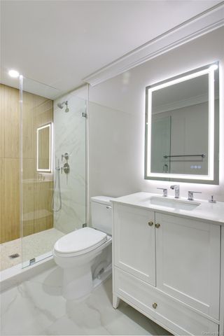 30 4th Street, Manhasset, NY 11030