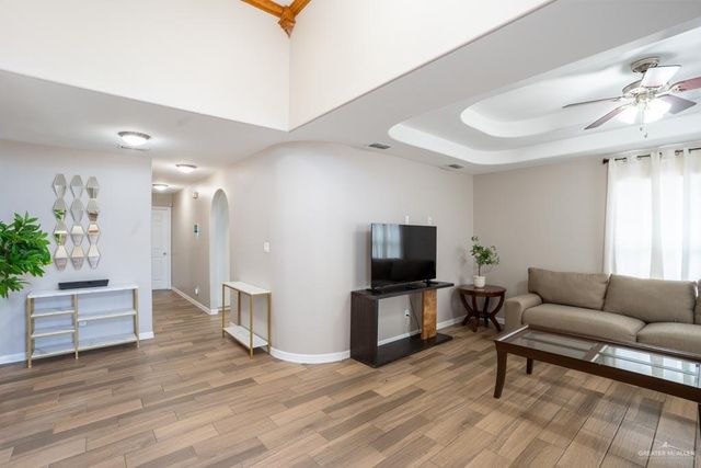 5108 S 33rd Street, Mcallen, TX 78503