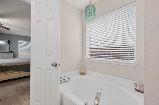 2111 Danbury Drive, Rockwall, TX 75032