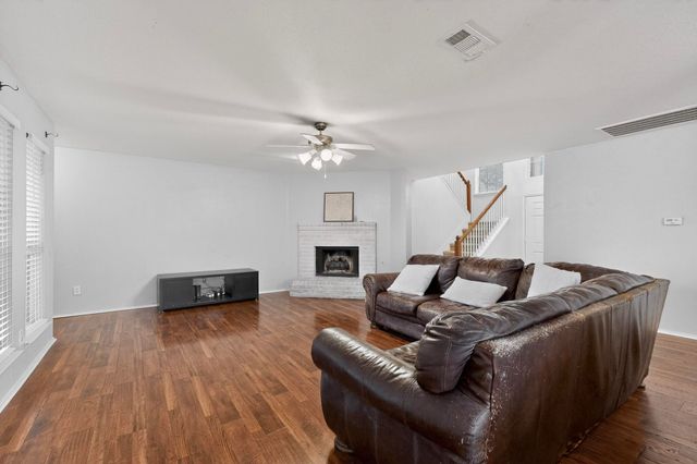 2111 Danbury Drive, Rockwall, TX 75032