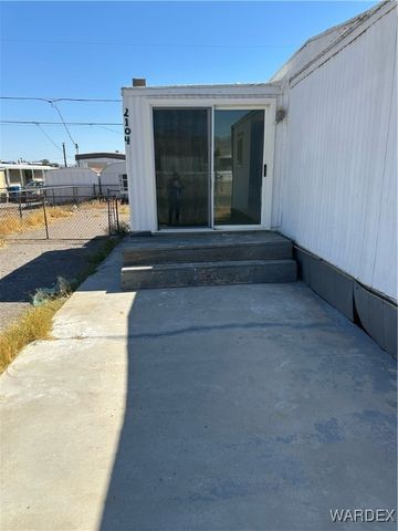 2104 Balboa Drive, Bullhead City, AZ 86442