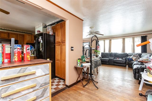 6849 Lantern Lane, Parma Heights, OH 44130