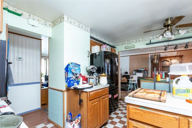 6849 Lantern Lane, Parma Heights, OH 44130