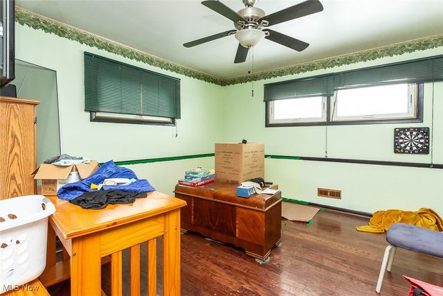 6849 Lantern Lane, Parma Heights, OH 44130