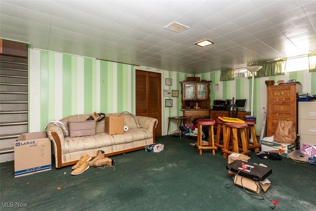 6849 Lantern Lane, Parma Heights, OH 44130