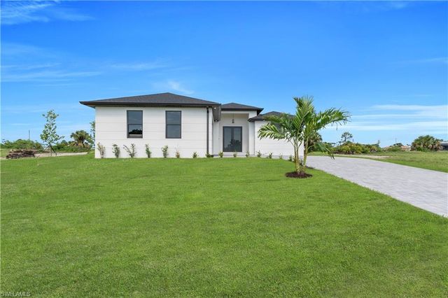 3821 NW 38th AVE, Cape Coral, FL 33993
