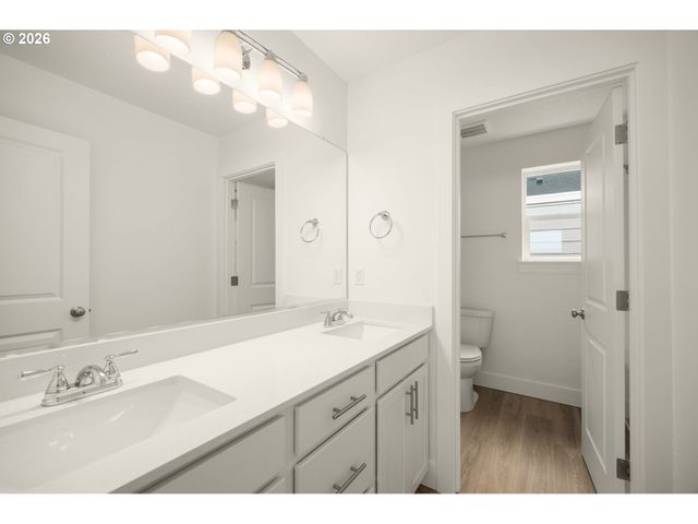 7335 Sw Leonard Pl L-4, Beaverton, OR 97007