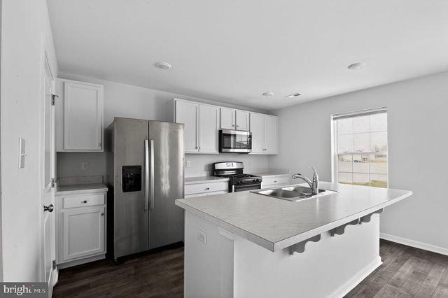 913 MACARTHUR DRIVE, Bridgeton, NJ 08302