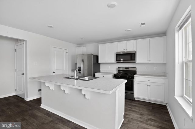 913 MACARTHUR DRIVE, Bridgeton, NJ 08302