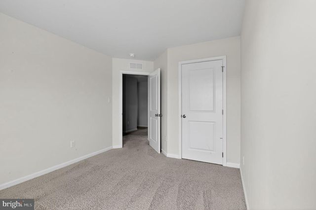 913 MACARTHUR DRIVE, Bridgeton, NJ 08302