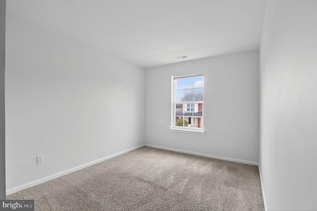 913 MACARTHUR DRIVE, Bridgeton, NJ 08302