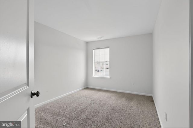 913 MACARTHUR DRIVE, Bridgeton, NJ 08302