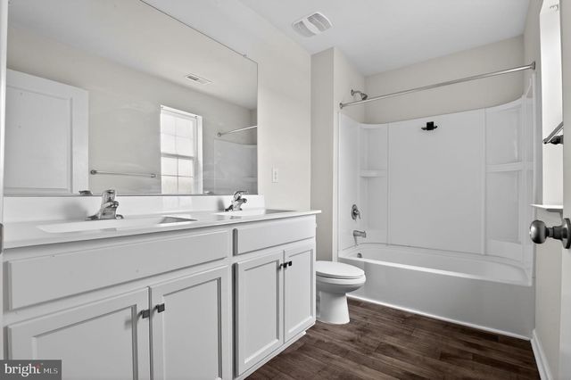 913 MACARTHUR DRIVE, Bridgeton, NJ 08302