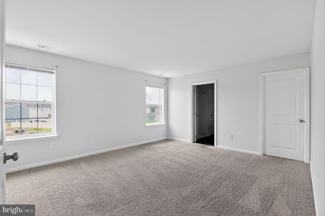 913 MACARTHUR DRIVE, Bridgeton, NJ 08302