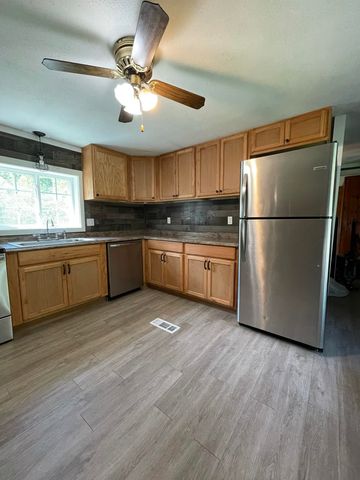 208 Grafton Turnpike Road, Canaan, NH 03741