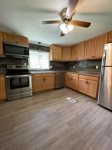 208 Grafton Turnpike Road, Canaan, NH 03741