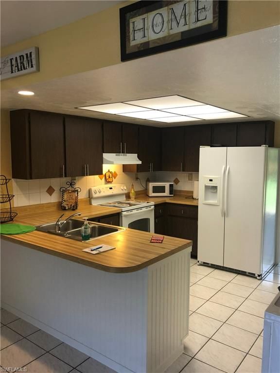 1031 SE 9th ST 2-3,6-9,10,11,13,14,16, CAPE CORAL, FL 33990 — photo 2