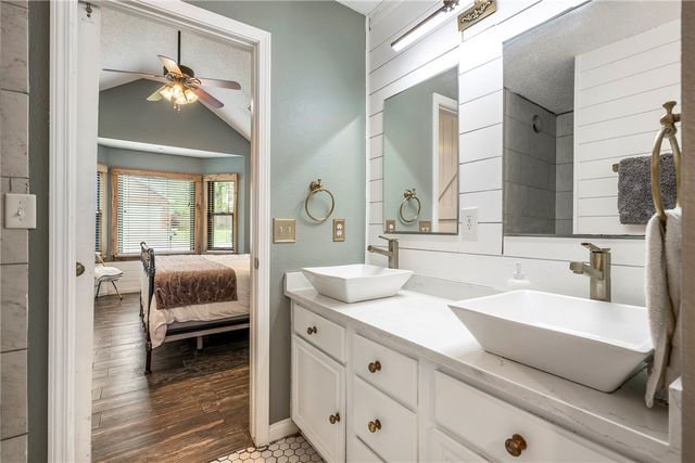 2906 Northaven Drive, Bentonville, AR 72712