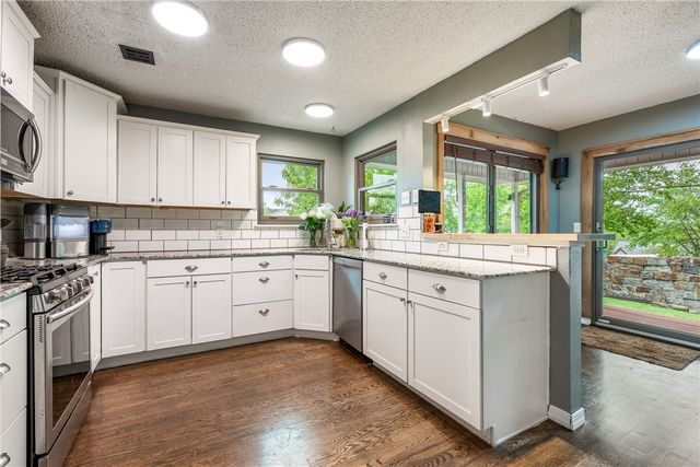 2906 Northaven Drive, Bentonville, AR 72712