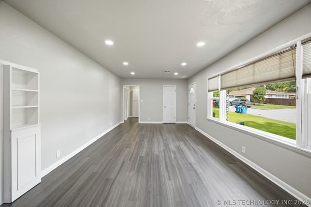 1311 Vieux, Mcalester, OK 74501