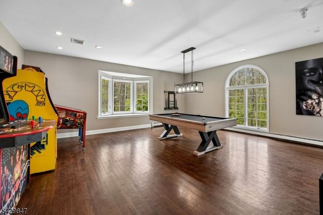 9 Natale Dr, Sparta Twp., NJ 07871