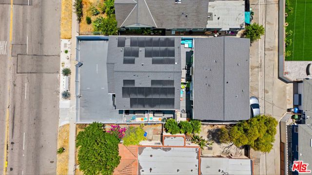 5855 Vineland Avenue B, Los Angeles, CA 91601