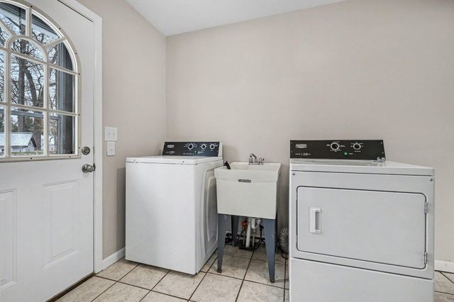 2479 Marcoux Avenue, Muskegon Twp, MI 49442