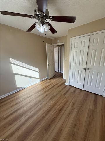 6205 Lippizan CIR, Virginia Beach, VA 23464