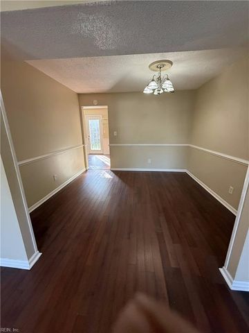 6205 Lippizan CIR, Virginia Beach, VA 23464