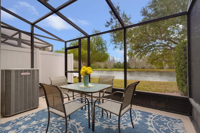 553 Cabernet Pl, St Augustine, FL 32084