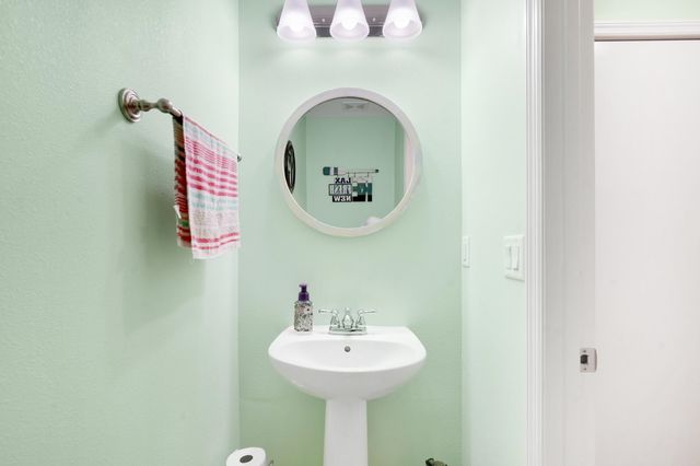 553 Cabernet Pl, St Augustine, FL 32084