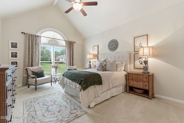 900 Woodland Heights Dr, Louisville, KY 40245