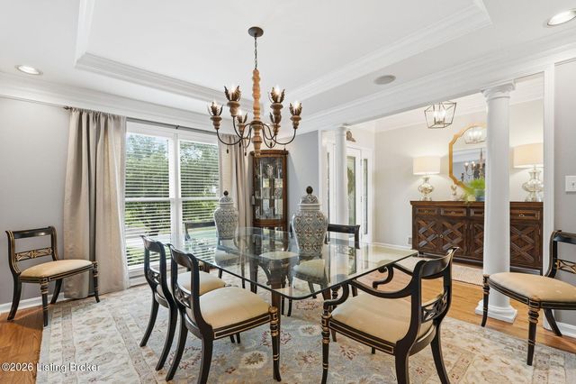 900 Woodland Heights Dr, Louisville, KY 40245