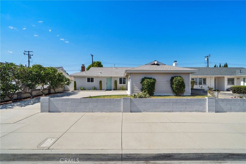 8181 Holland, Huntington Beach, CA 92647