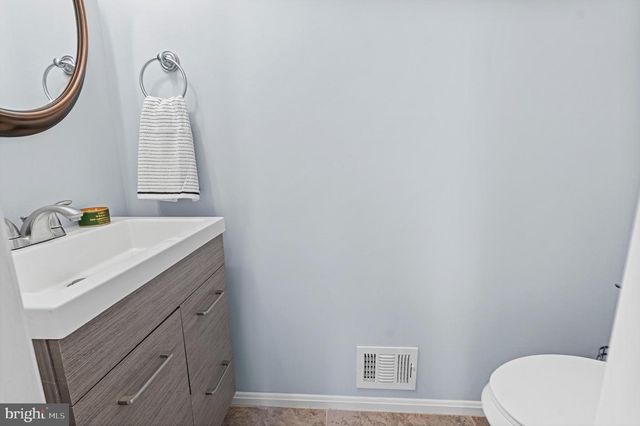 7507 ELIOAK TER, Gaithersburg, MD 20879