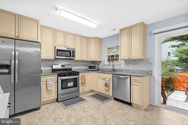 7507 ELIOAK TER, Gaithersburg, MD 20879