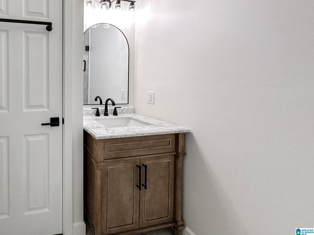 128 CARLA AVENUE, Trussville, AL 35173