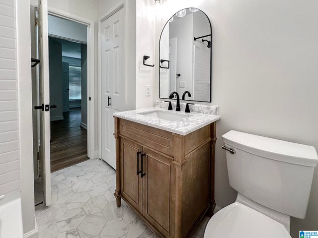 128 CARLA AVENUE, Trussville, AL 35173