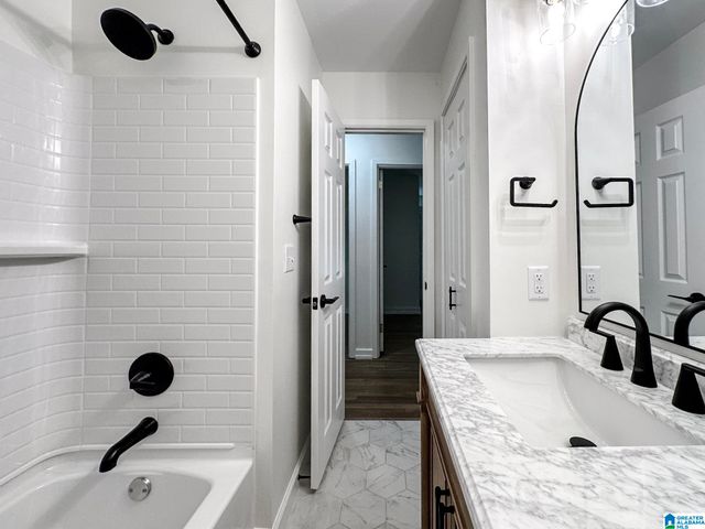 128 CARLA AVENUE, Trussville, AL 35173