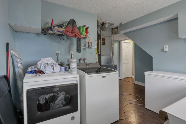 2654 Stonington Avenue, Grove City, OH 43123