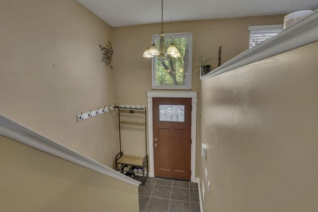 2654 Stonington Avenue, Grove City, OH 43123