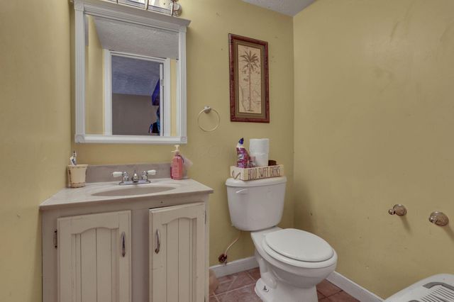 2654 Stonington Avenue, Grove City, OH 43123